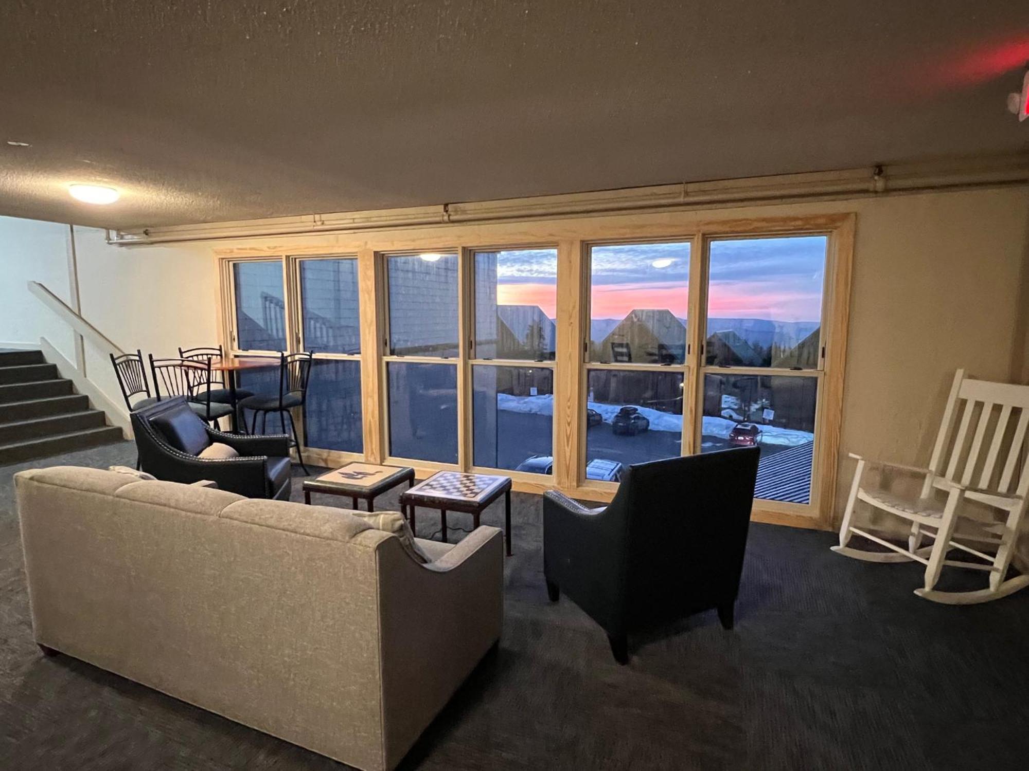 Snowcrest Condo Walking Distance To Slopes Snowshoe Exterior foto